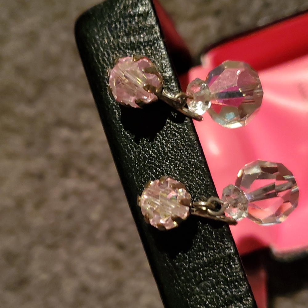Vintage clip on earrings - Picture 4 of 7